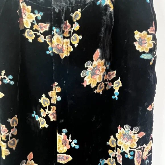 2/$30 Ellison Burnout Velvet Floral Pants Small NWT - Picture 5 of 7